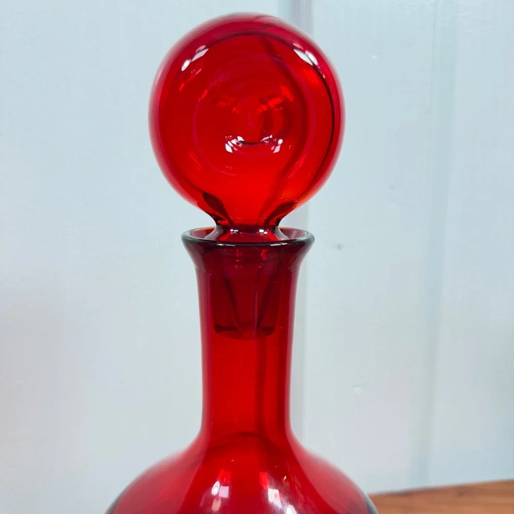 N/A vibrant ruby